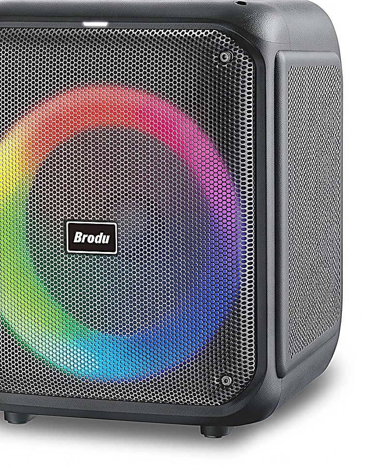 Bluetooth speaker product photo, blurry before and sharp after enhancement